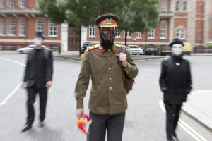 تجمع انتخاباتی سردار قاسم سلیمانی در مقابل سفارت ایران در لندن، 2 ژوئن 2014